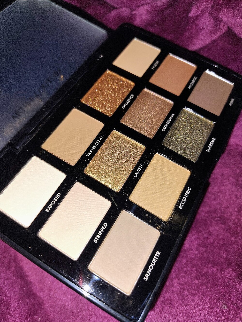 Supreme Nudes Artist Couture Eyeshadow Palette - 12 Pan Palette - Picture 6 of 9